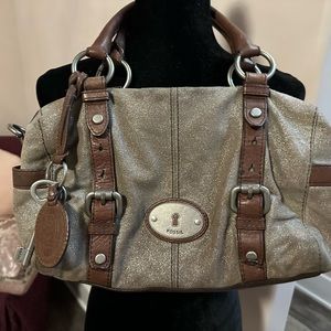 Great condition Fossil purse and wallet.